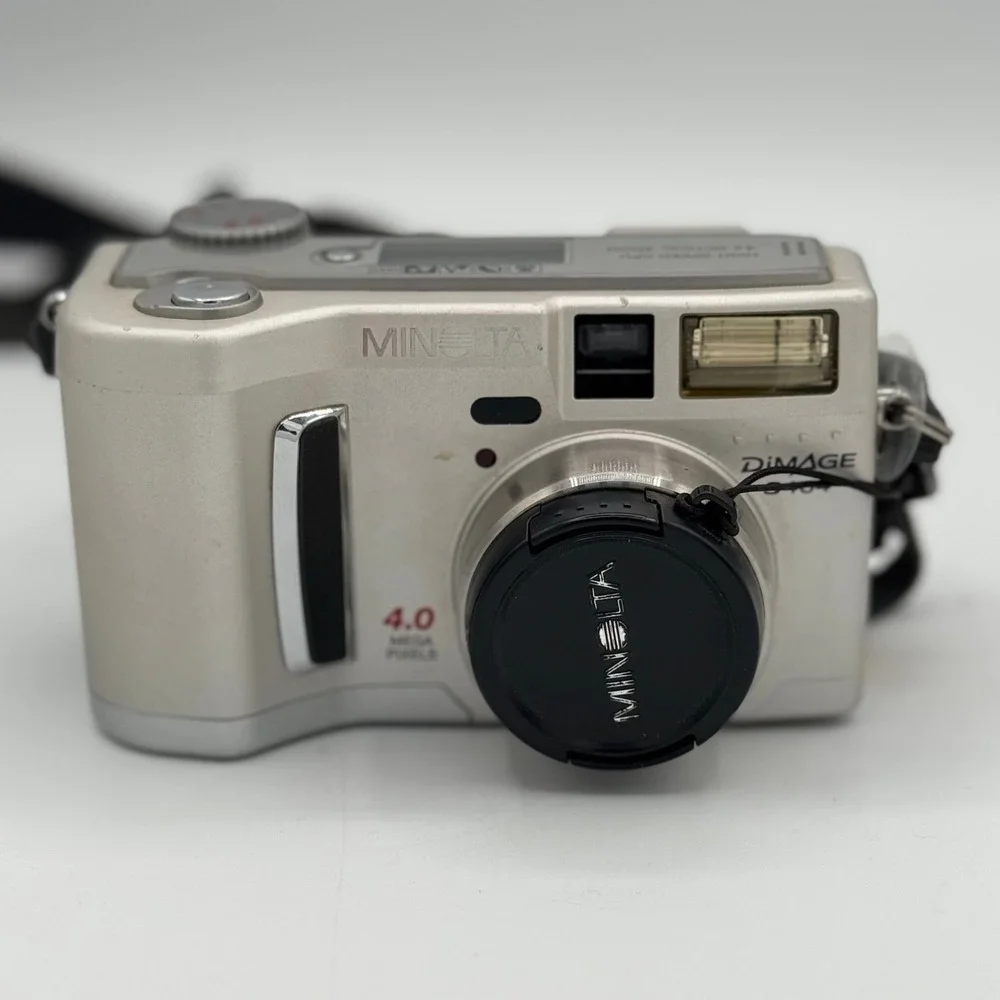 Minolta DiMAGE S404 Digital Camera Silver 4.0MP 4x Optical Zoom Bundle Tested